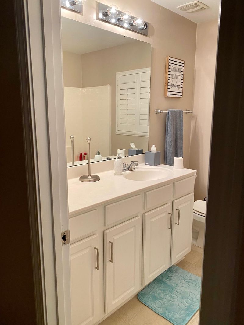 8417 Taylor Plantation Rd, North Charleston, SC 29420