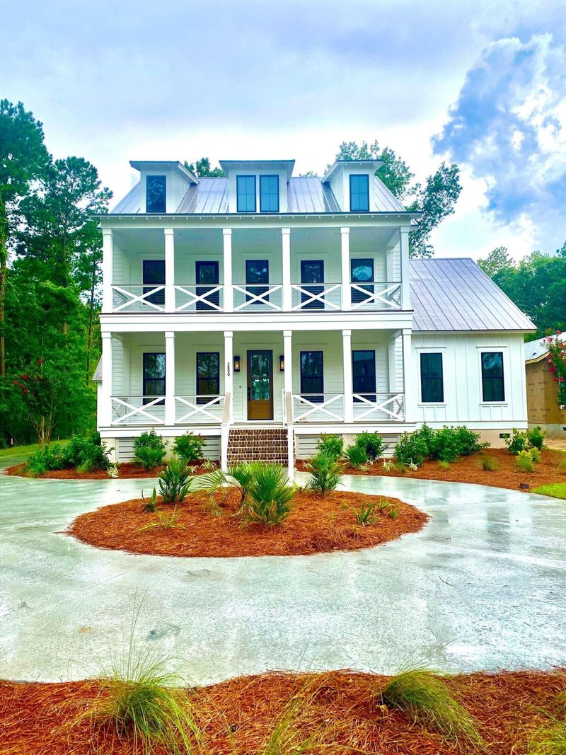 3890 Sawyers Island Dr, Mount Pleasant, SC 29466
