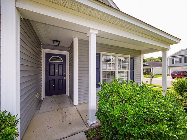 312 Briarbend Rd, Goose Creek, SC 29445
