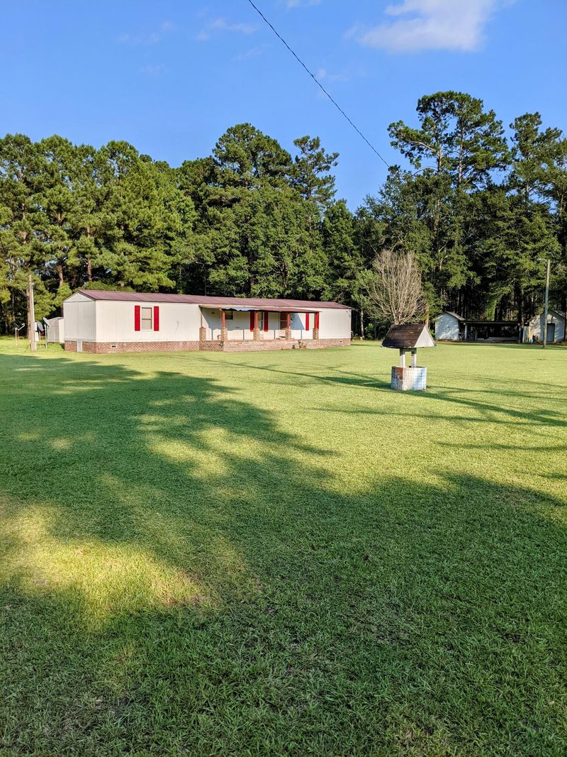 144 Thomas Kate Rd, Dorchester, SC 29437