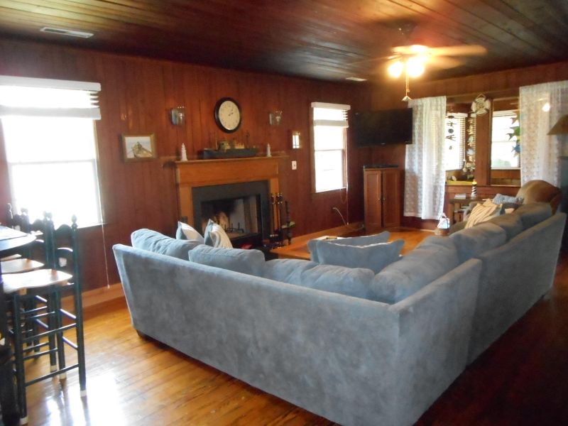 1708 Lybrand St, Edisto Beach, SC 29438