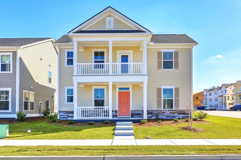 465 Spring Hollow Dr, Charleston, SC 29492
