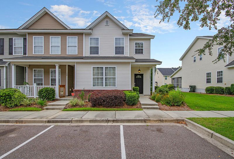 130 Woodward Rd, Goose Creek, SC 29445