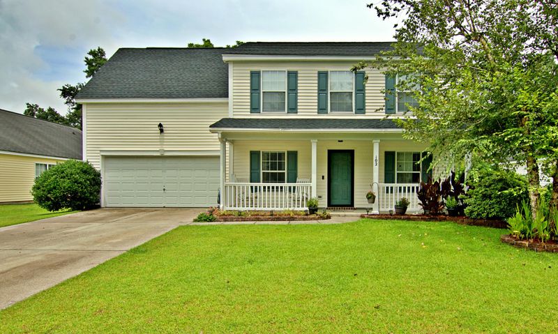 102 Kilpatrick Ct, Summerville, SC 29483