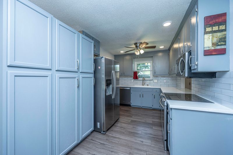 108 Carriage Ct, Summerville, SC 29486