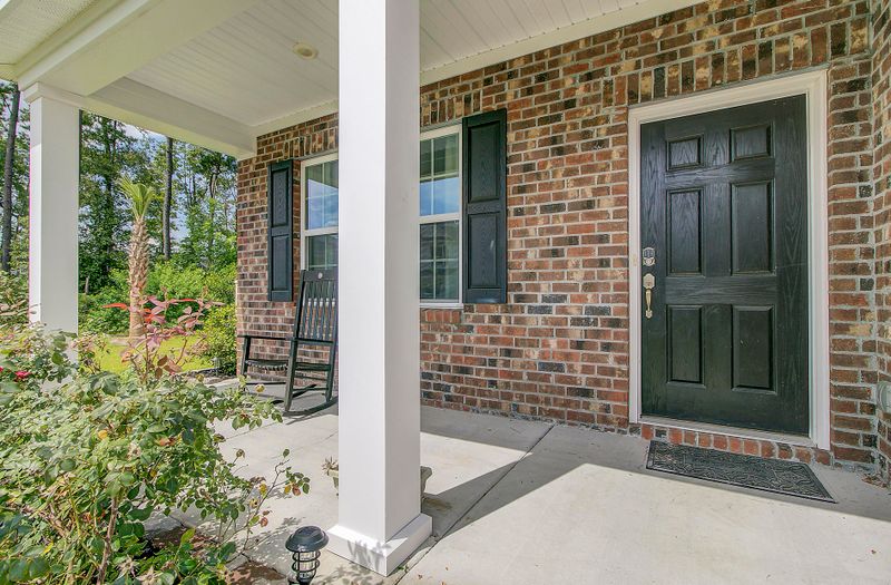 228 Lazy River Ln, Moncks Corner, SC 29461