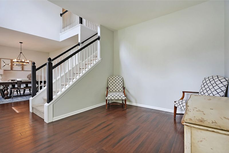 2391 Parsonage Woods Ln, Mount Pleasant, SC 29466