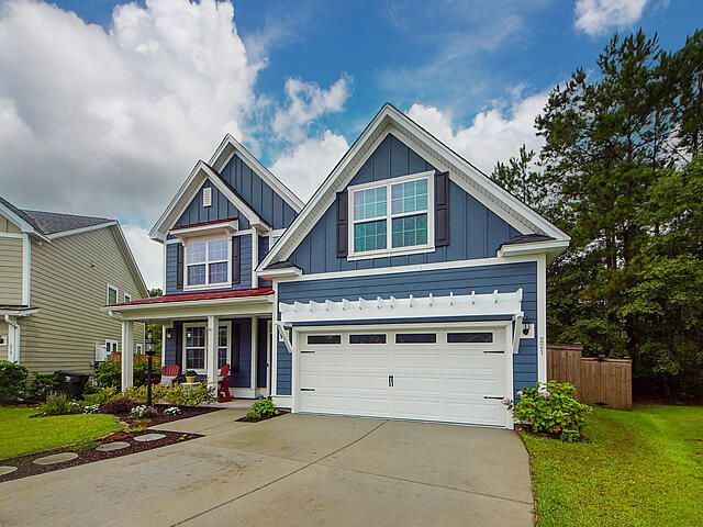 221 Carriage Hill Pl, Wando, SC 29492