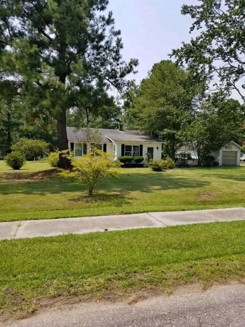 120 Bay St, Saint Stephen, SC 29479