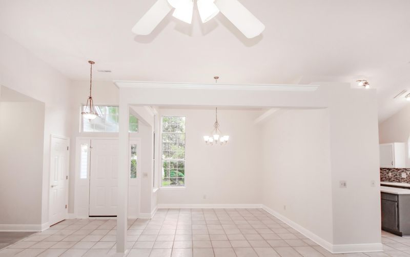 100 Cary Ct, Goose Creek, SC 29445