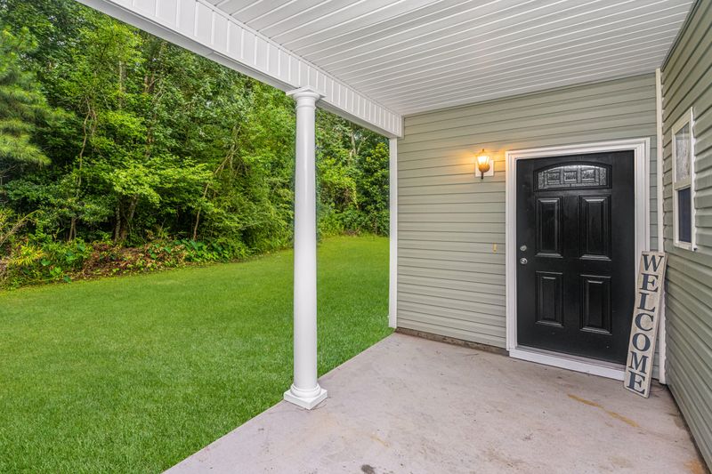 3006 Edbillellis Rd, North Charleston, SC 29406