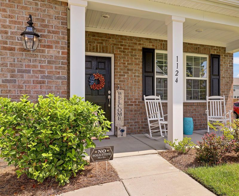 1124 Sapling Dr, Summerville, SC 29485