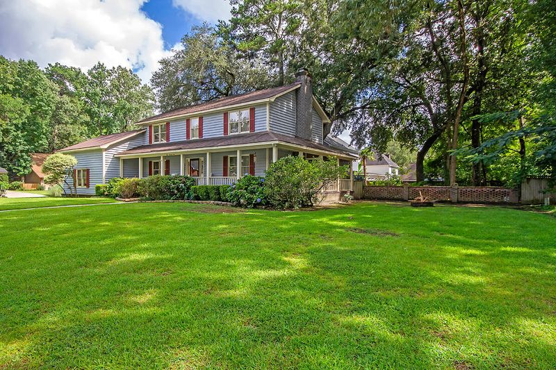 302 Anadale Ct, North Charleston, SC 29418