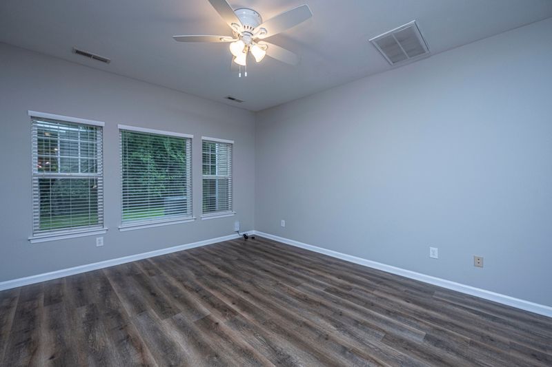 167 Grand Oaks Dr, Ladson, SC 29456