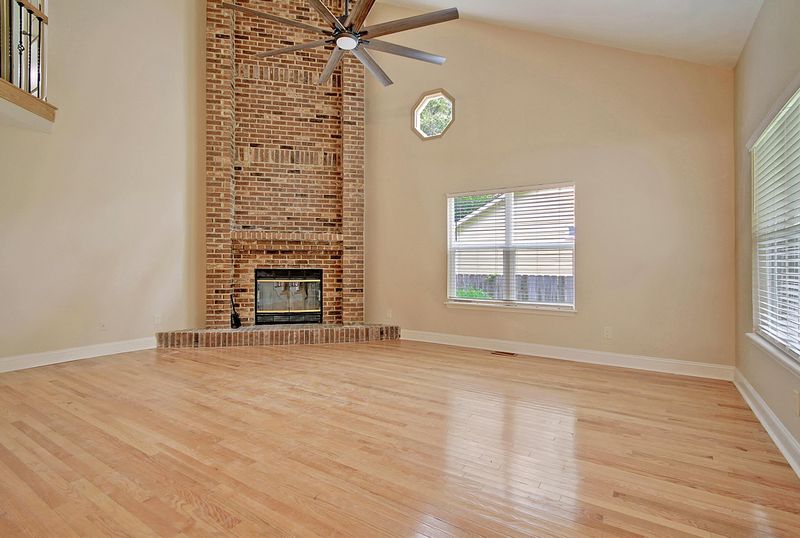 7856 Sabalridge Dr, North Charleston, SC 29418