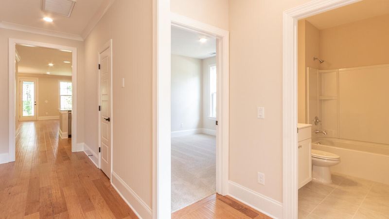 219 Silver Creek Dr, Huger, SC 29450