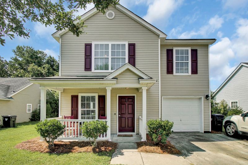 5045 Thornton Dr, Summerville, SC 29485