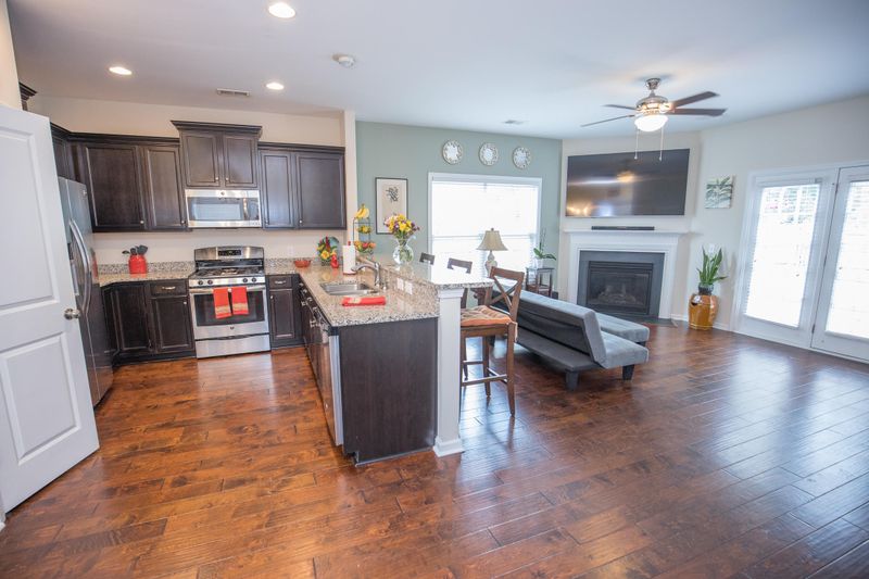 1527 Innkeeper Ln, Johns Island, SC 29455