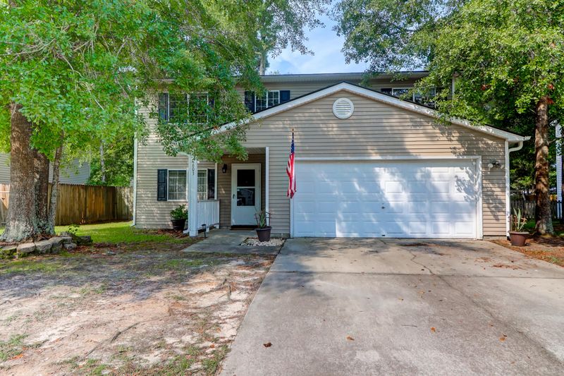 603 Navaho Blvd, Summerville, SC 29483