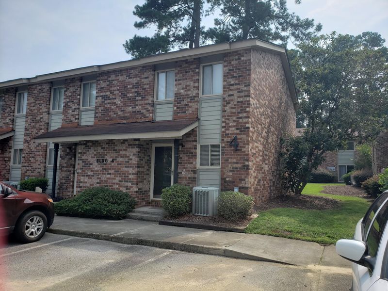 407 Andrea Ln, Hanahan, SC 29410