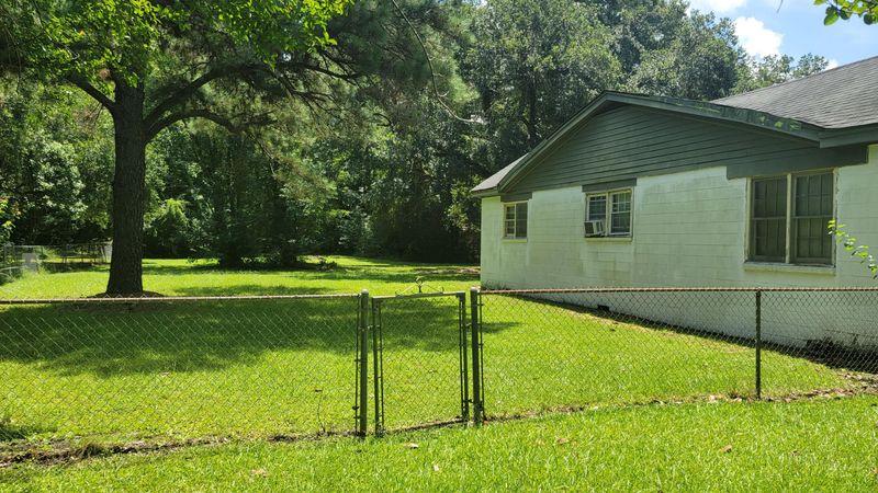 601 N Maple St, Summerville, SC 29483