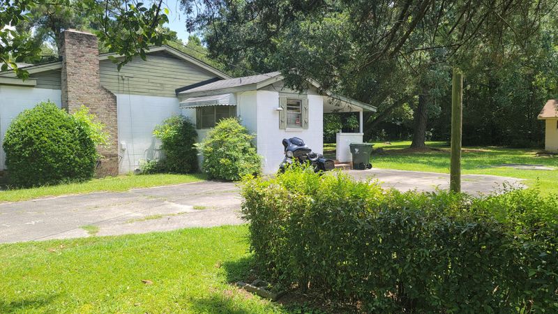 601 N Maple St, Summerville, SC 29483