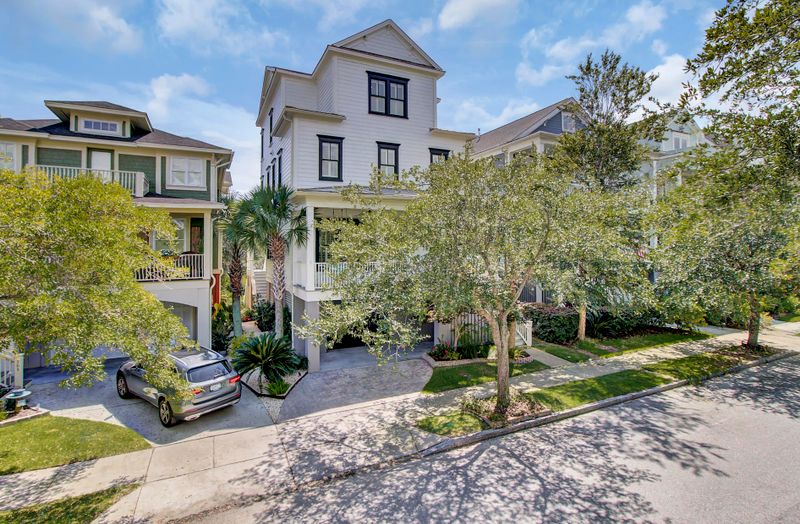 162 Mary Ellen Dr, Charleston, SC 29403