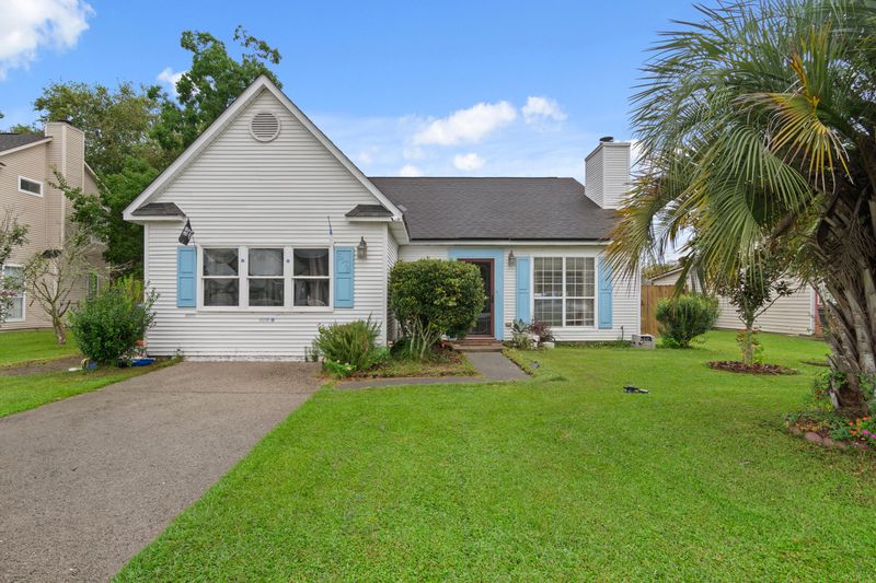 5176 Elba Dr, North Charleston, SC 29418
