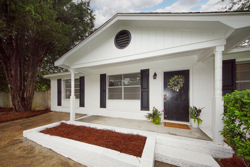 116 Robin St, Summerville, SC 29485