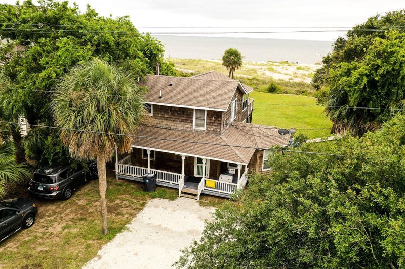 3124 Palmetto Blvd, Edisto Beach, SC 29438