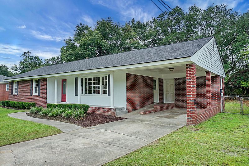 4755 Farmal St, North Charleston, SC 29405