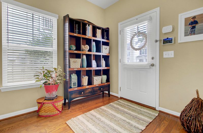 1729 Towne St, Johns Island, SC 29455