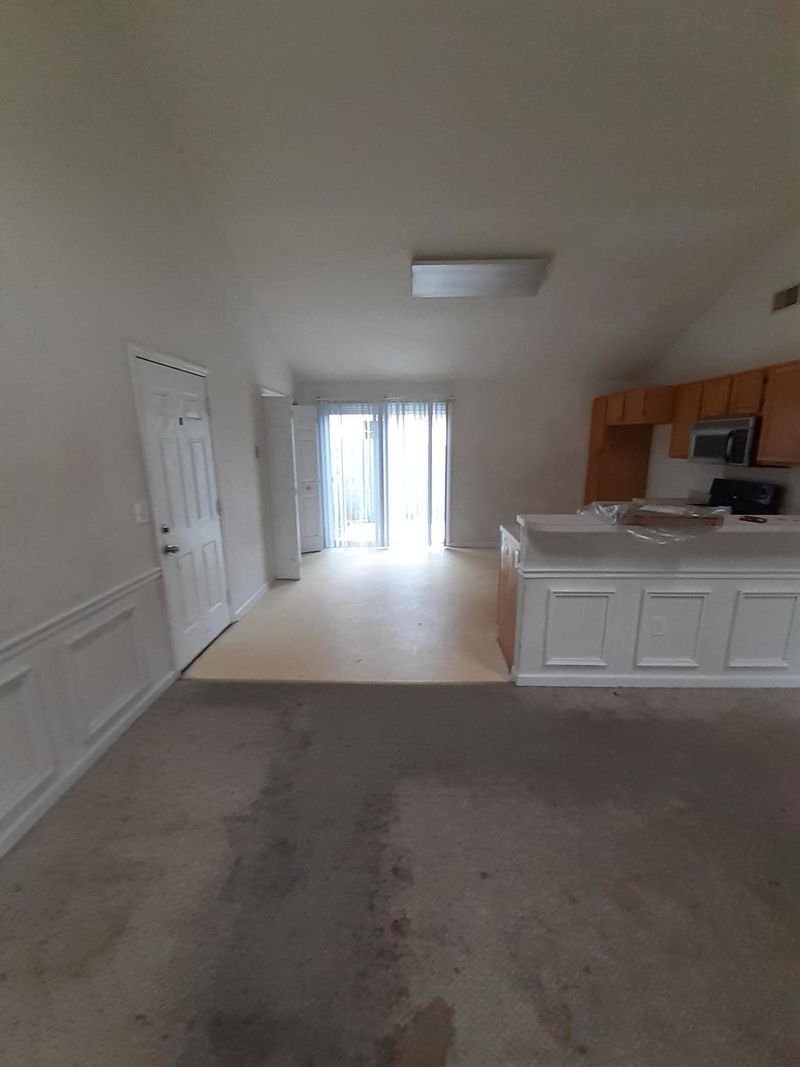6 Studebaker Ct, Charleston, SC 29414