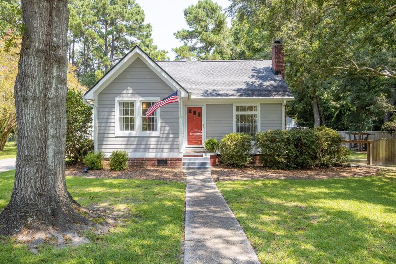 1664 Pinckney Park Dr, Charleston, SC 29407