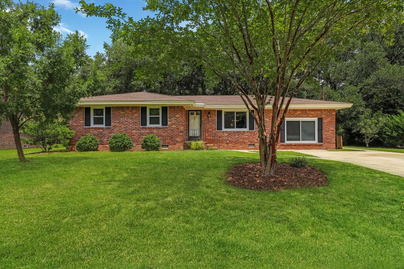 67 Boardman Rd, Charleston, SC 29407