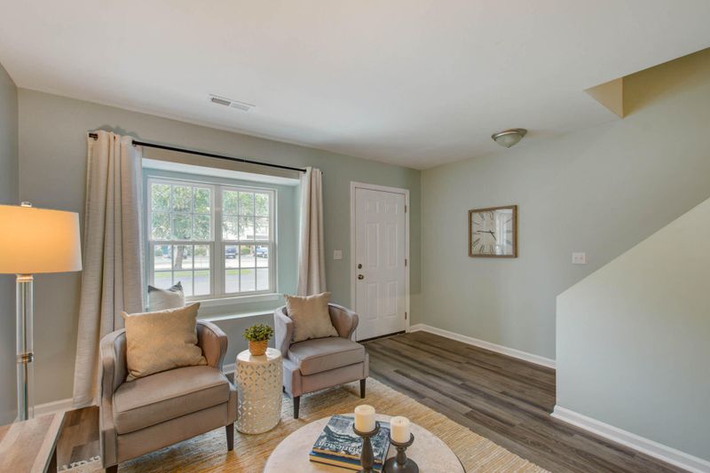 1529 Nantahala Blvd, Mount Pleasant, SC 29464