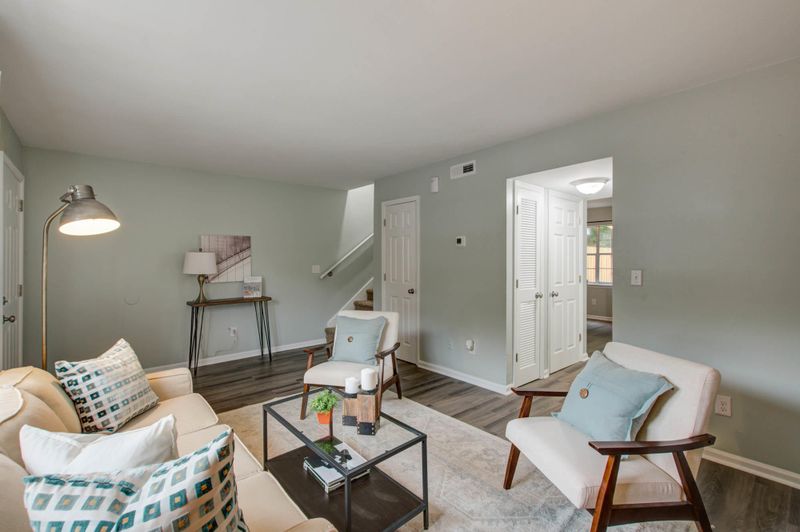 1526 Nantahala Blvd, Mount Pleasant, SC 29464