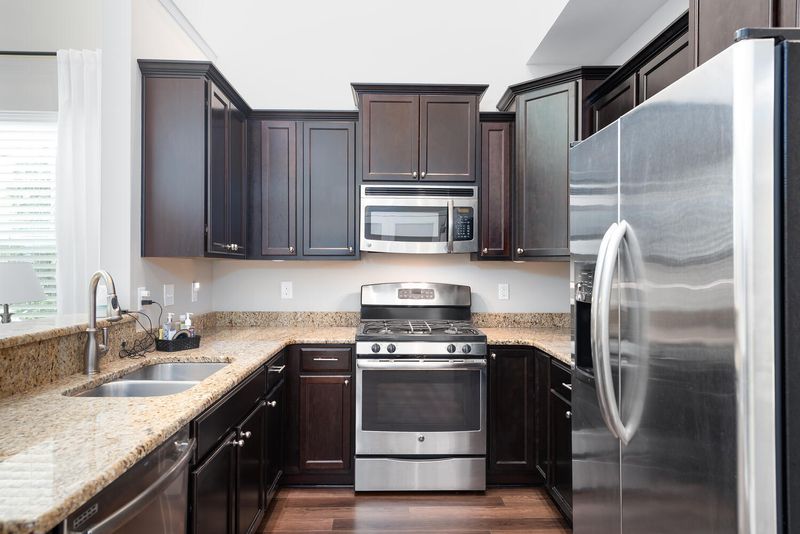 1512 Royal Colony Rd, Johns Island, SC 29455
