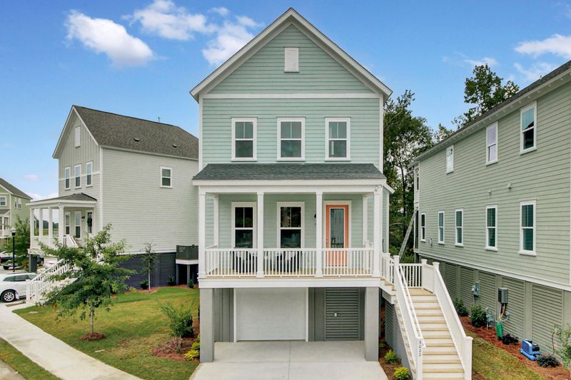 3022 Evening Tide Dr, Hanahan, SC 29410