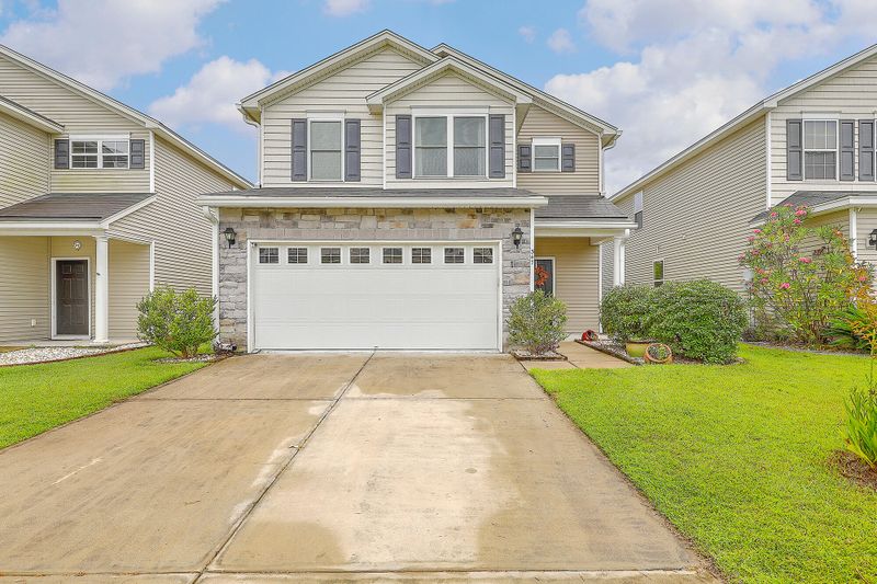 347 Peters Creek Dr, Summerville, SC 29486