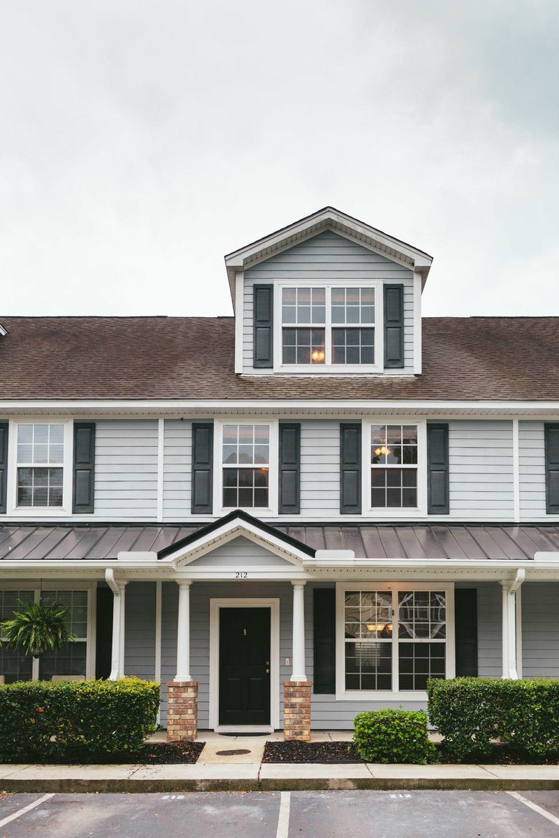 212 Hemingway Cir, Summerville, SC 29483