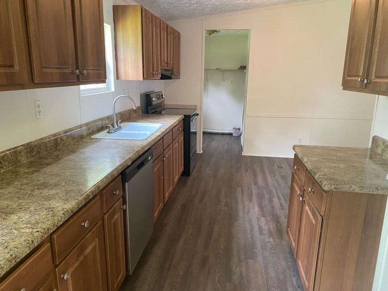 191 Mcmakin St, Summerville, SC 29483