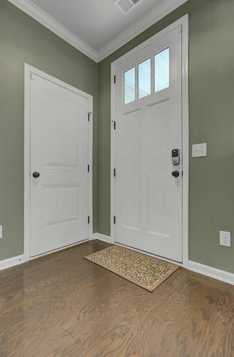 1670 Bridwell Ln, Mount Pleasant, SC 29466