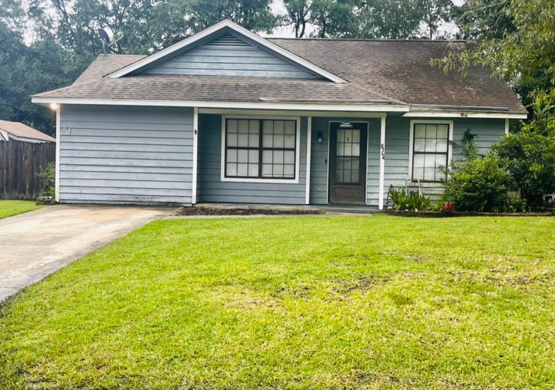 8364 Bideford Ct, North Charleston, SC 29420