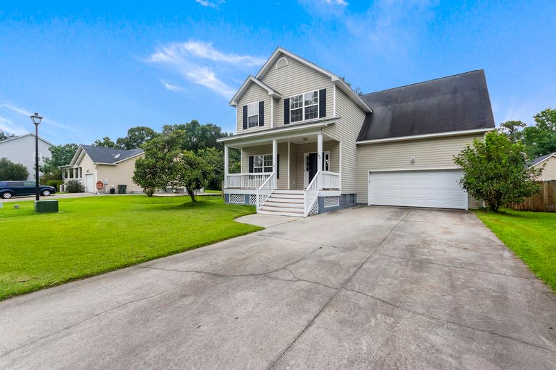 122 Hanahan Plantation Cir, Hanahan, SC 29410