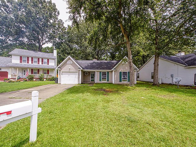 304 Merton Ct, Goose Creek, SC 29445