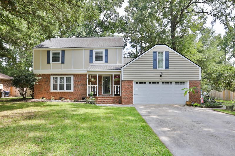 109 Endicott St, Summerville, SC 29485