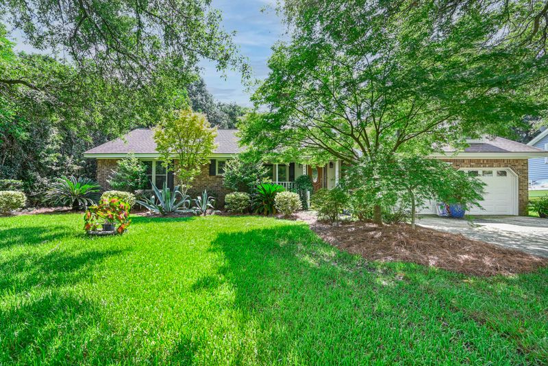 443 Mutual Dr, Charleston, SC 29414