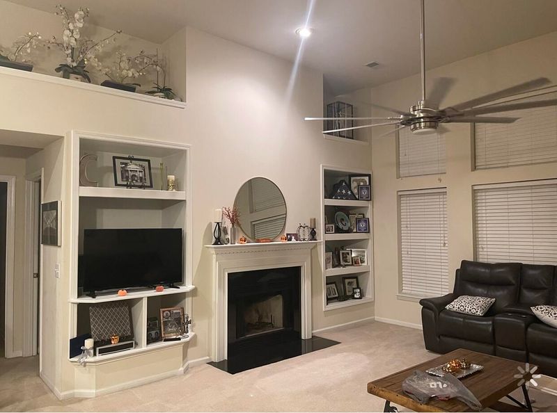 339 Lakewind Dr, Moncks Corner, SC 29461