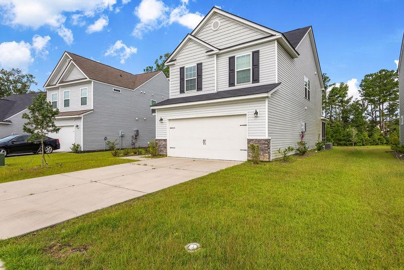 226 Daniels Creek Cir, Goose Creek, SC 29445